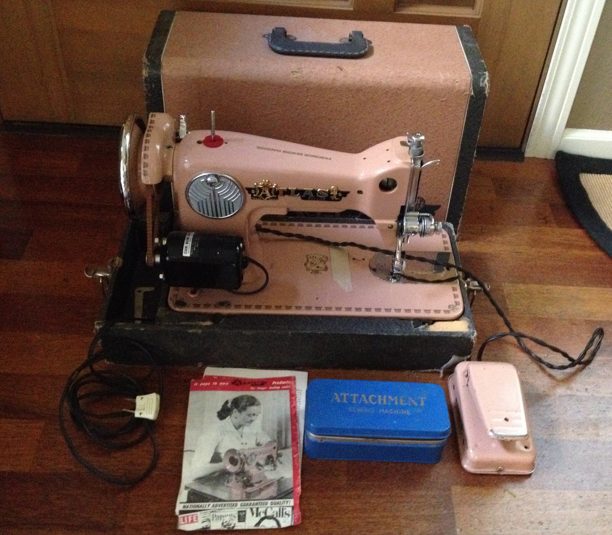 atlas sewing machine 1950 model